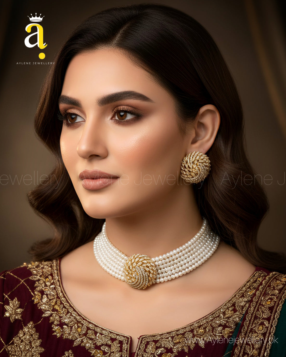 Round Style Choker Set with Earrings